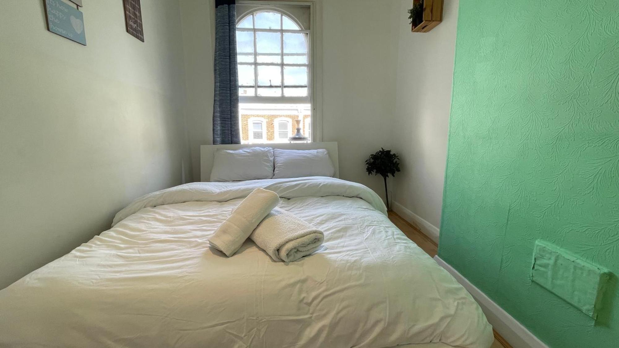 2-bedroom - Near Paddington Station & Hyde Park Appartamento Londra